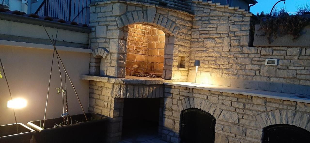 Traumferienwohnung Mit Privatem Pool & Gemuetlicher Grillecke Am Meer, Kroatien, Istrien, Liznjan Bei Medulin - Bester Urlaub An Der Adria, Fuer Paare Kültér fotó
